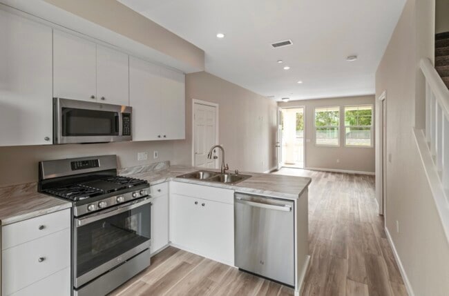 Photo - 2253 Vanderford Dr