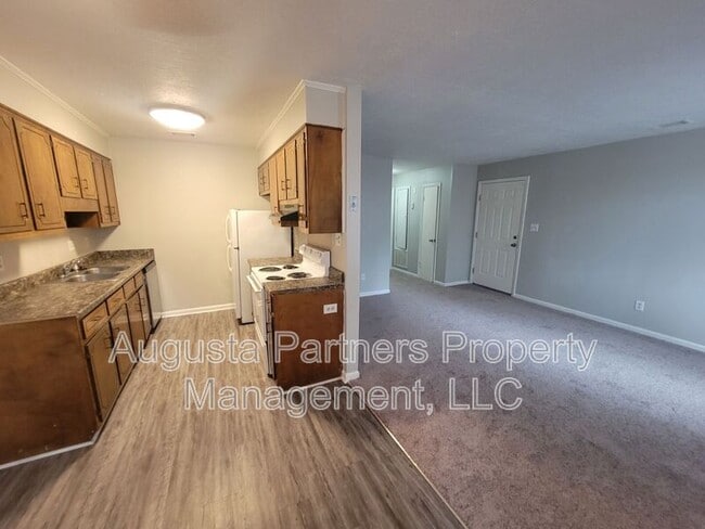 Photo - 112 Chalet North CT