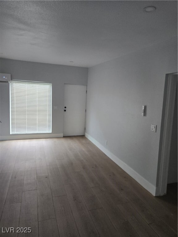 Photo - 1000 Lewis Ave