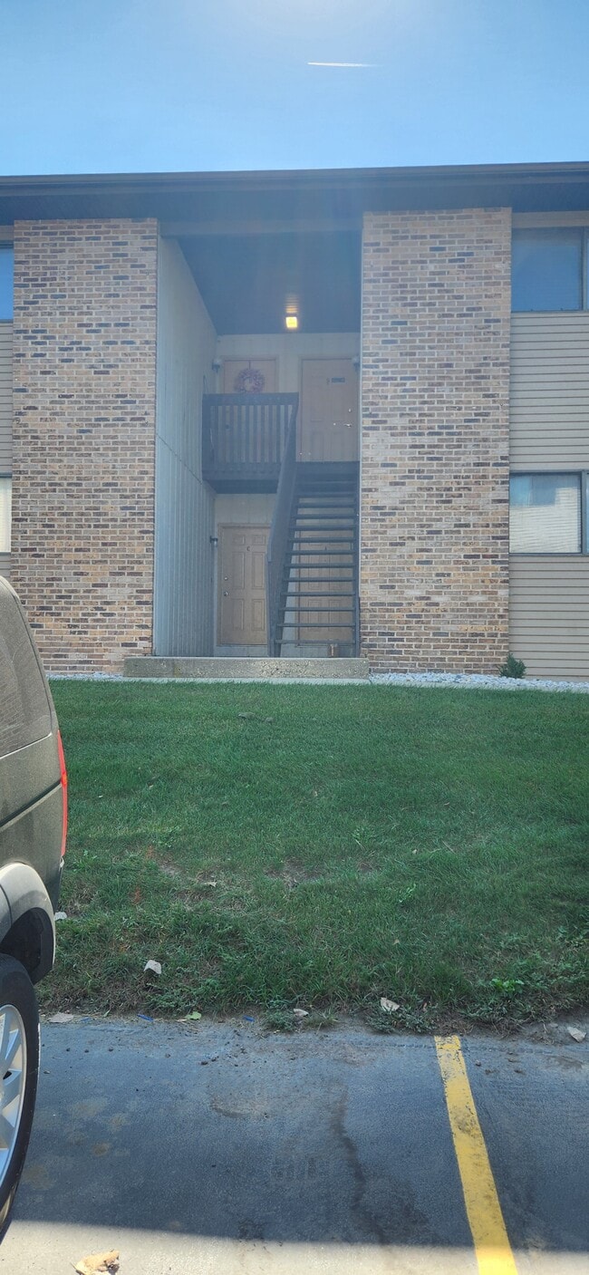 Photo - 391 S Collins St