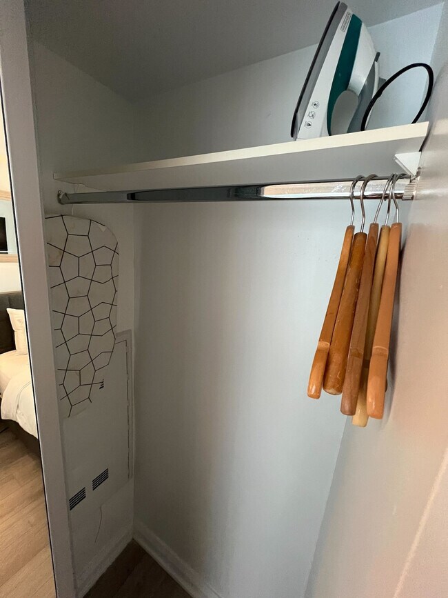 Photo - 150 Bloor St W Unit SI ID1510938P