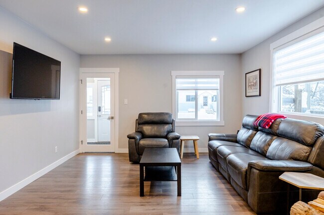 Photo - 1161 2 Avenue-SI ID1490151P Unité SI ID1490151P