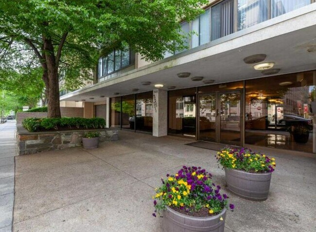 Photo - 522 21st St NW Unit 211