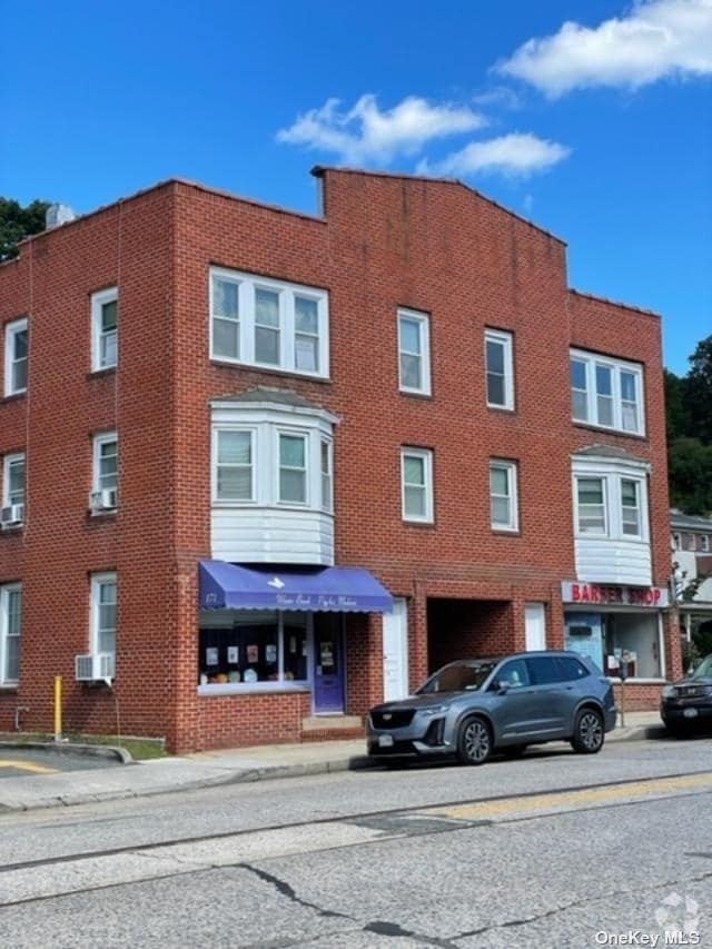 Building Photo - 177 Main St Unit B4 Rental