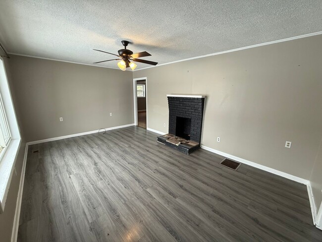 Photo - 4 bedroom 2 bath single family home - Afton, Tn