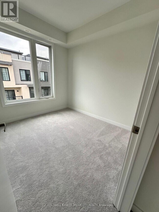 Photo - 3550 Colonial Dr