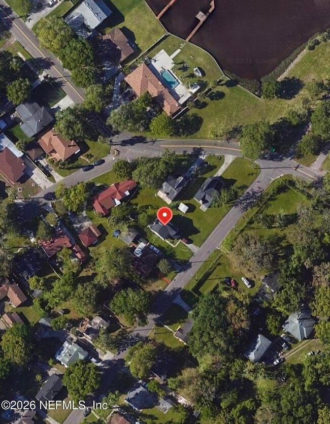 Building Photo - 8140 Wakefield Ave