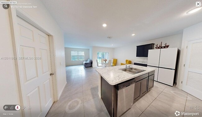 Photo - 2137 SE Glenrock Terrace