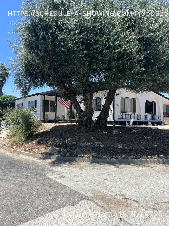 Photo - 10493 Overland Trail House