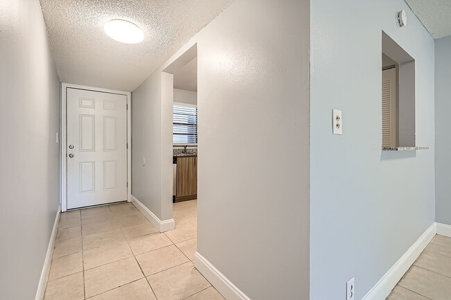 Foyer Area - Viewmax Apartments
