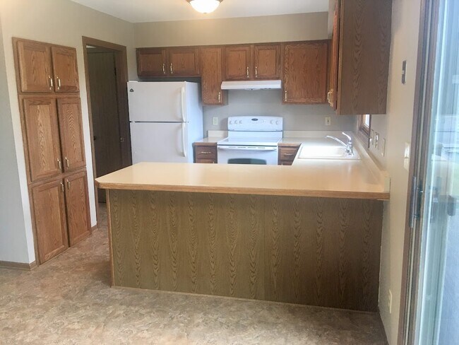 Kitchen 2 - W194S8390 Summeridge Ct