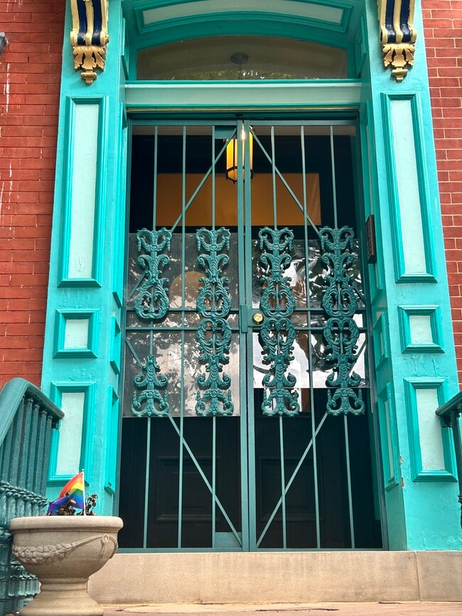 Building Photo - 301 M St NW Unit #1