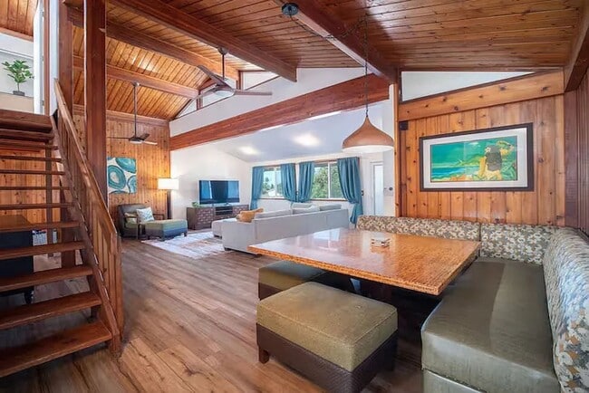 Building Photo - Spacious Luxury Home in Napili 3bd/2bth