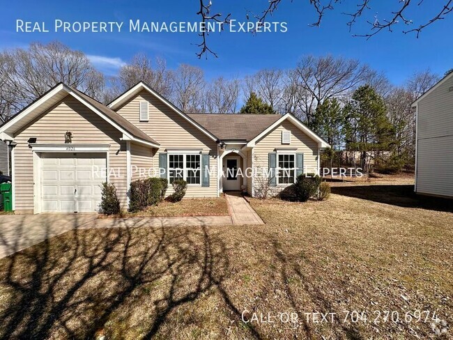 Building Photo - Charming 3BR/2BA home in Charlotte!