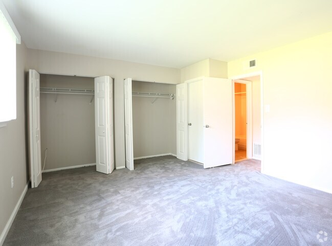 Photo - Summit Place Apartments