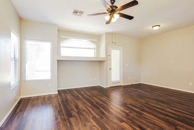Photo - 12917 W Aster Dr