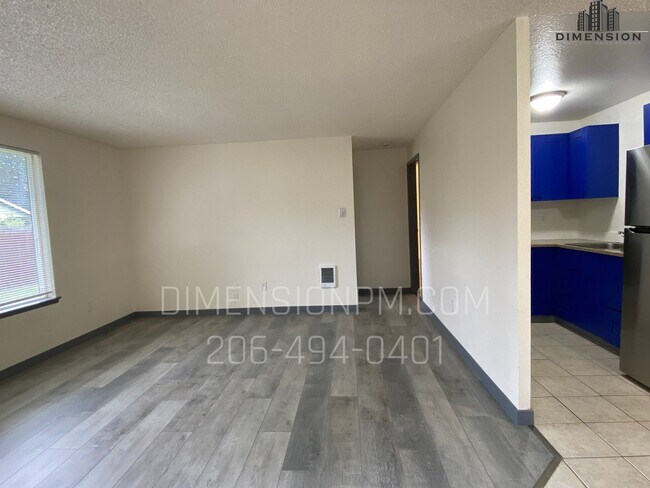 Building Photo - Convenient 1 bed 1 bath Unit 4