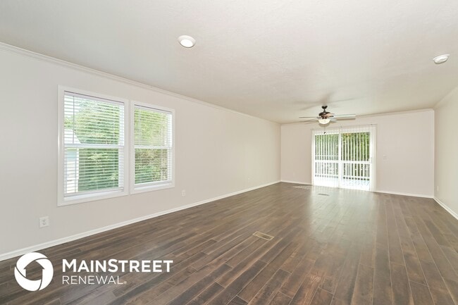 Photo - 328 Contentment Ln