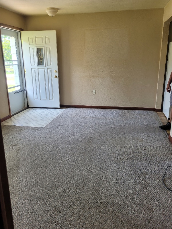 Building Photo - 8527 Kirsch Rd Rental
