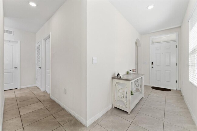 Photo - 1874 Wild Rye Way