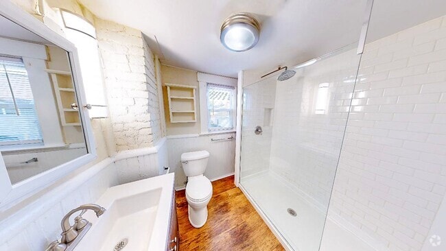 Building Photo - 56-60 West Blake Avenue Unit 56 West Blake Avenue Rental
