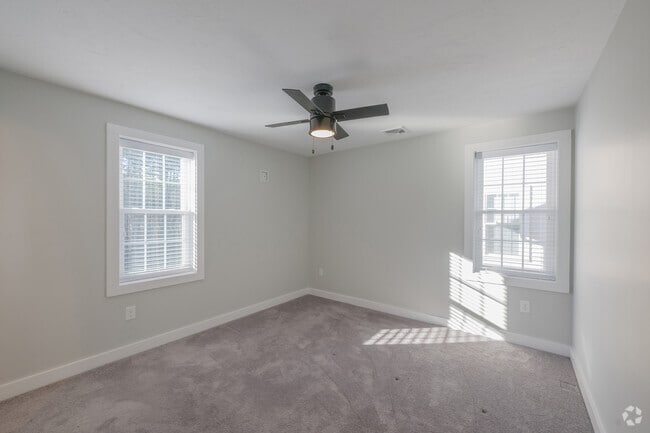 3BR, 2.5BA - 1,428SF - Primary Bedroom