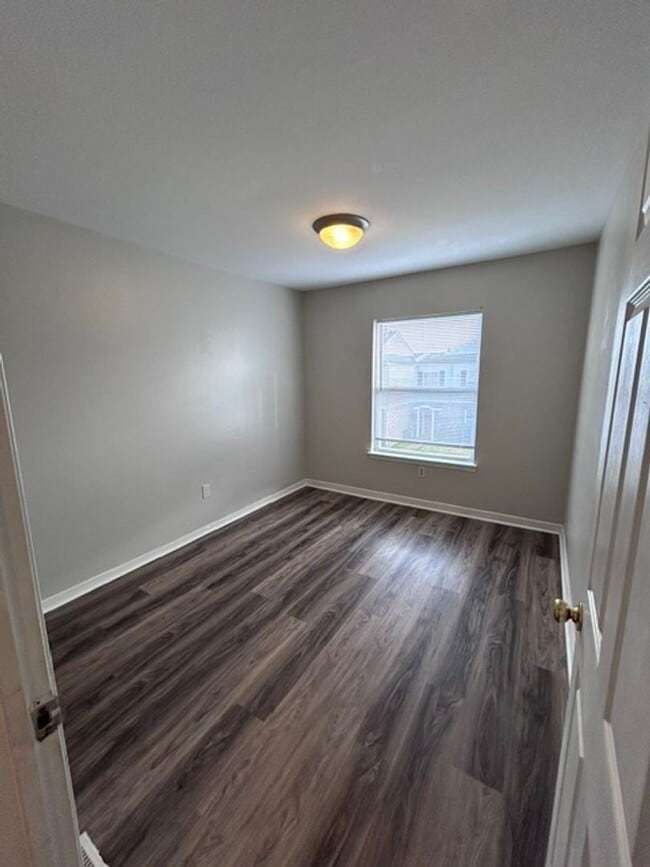 Photo - 3528 E Richmond Rd Unit 3528 # 21