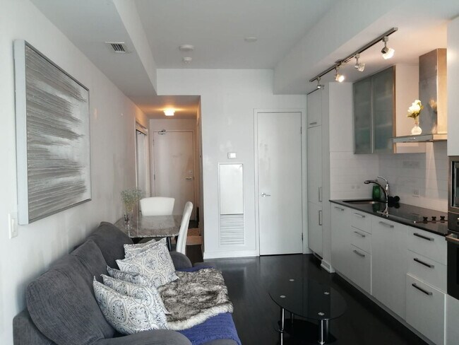 Photo - 12 York St Unit FL10-ID1347744P