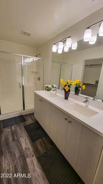 Photo - 2362 E Huntington Dr
