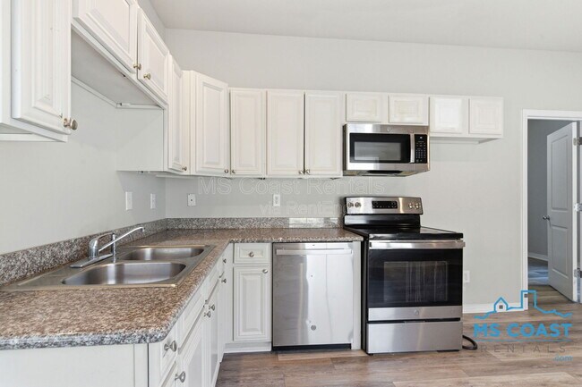 Photo - 117 Earle Taylor Ln