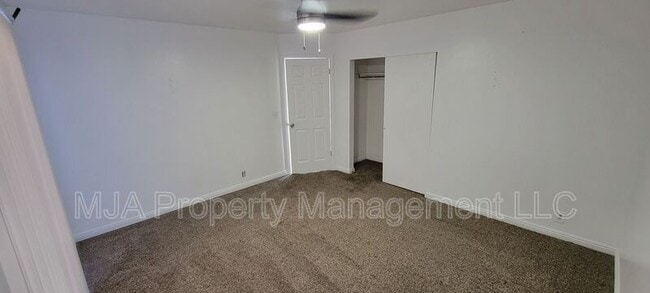7657 W 3100 S Unidad Duplex