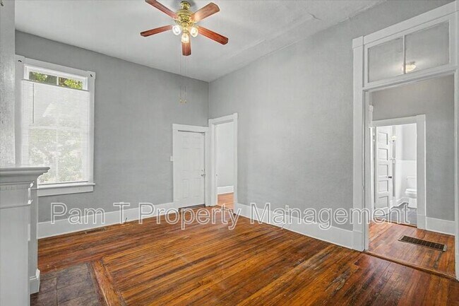 402 E Park Ave Unit 1B