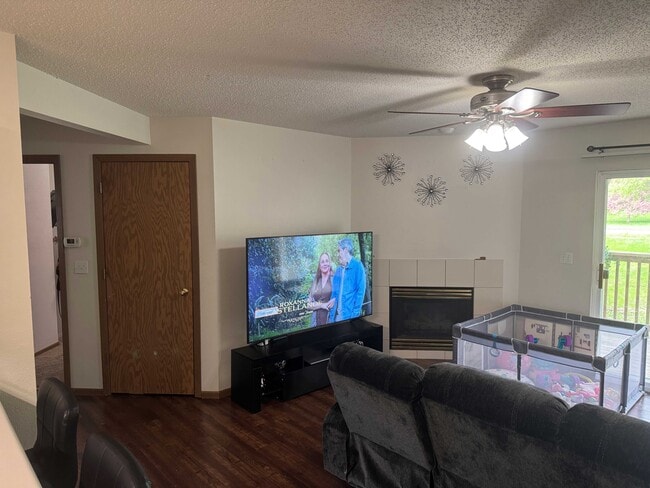 Photo - 173 S Scott Blvd