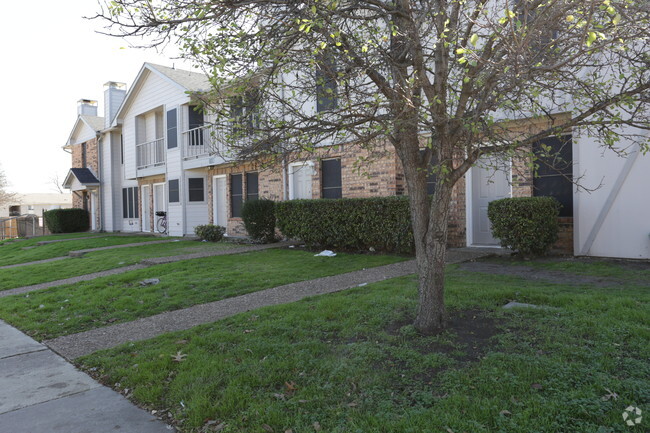 Building Photo - Texas Star Townhomes