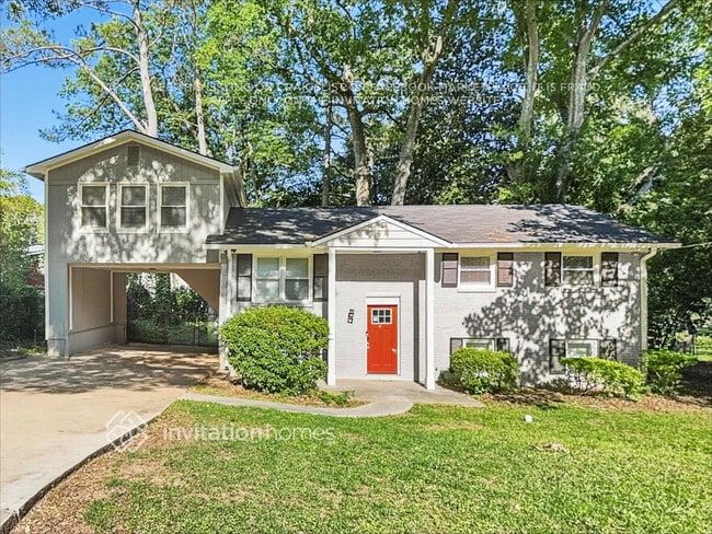 Photo - 544 Oakside Dr SW