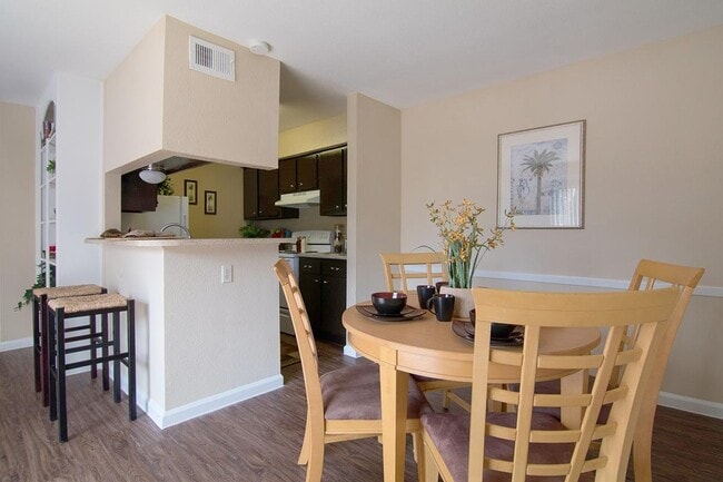 Photo - 4800 Lamonte Ln Unit #2705B