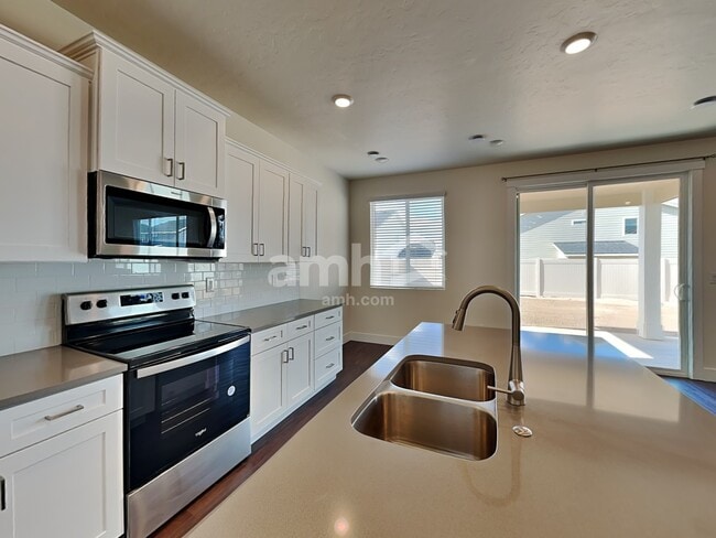 Photo - 1408 E Ludlow St