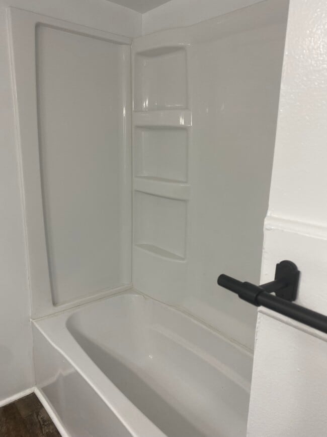 Photo - 224 N Yencer St