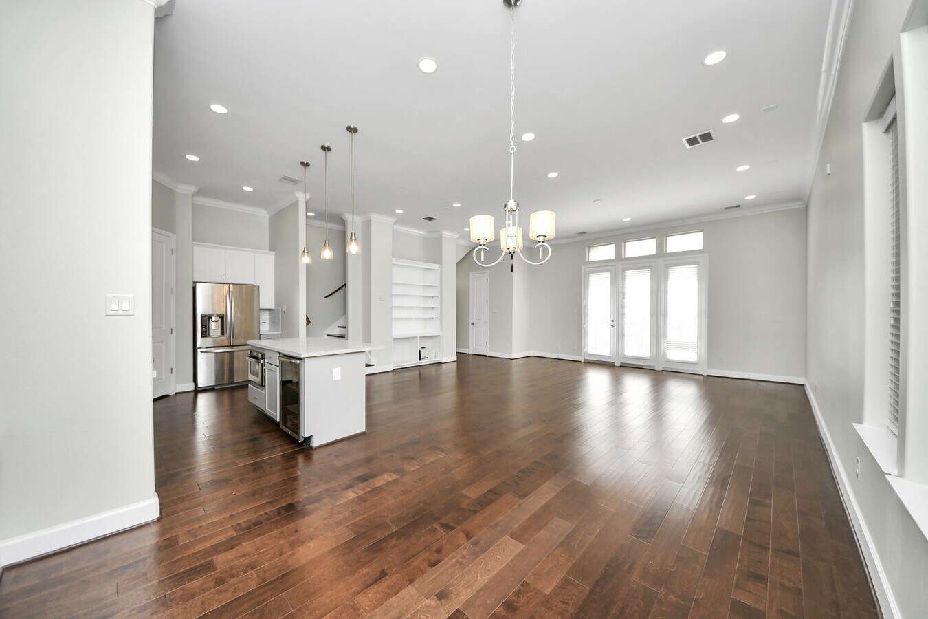 Photo - 1716 Stuart St