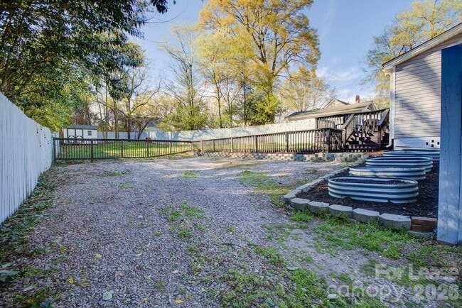 Photo - 419 N East Ave