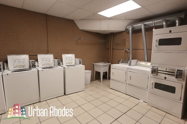 Photo - 532 W Arlington Pl Unit M09B