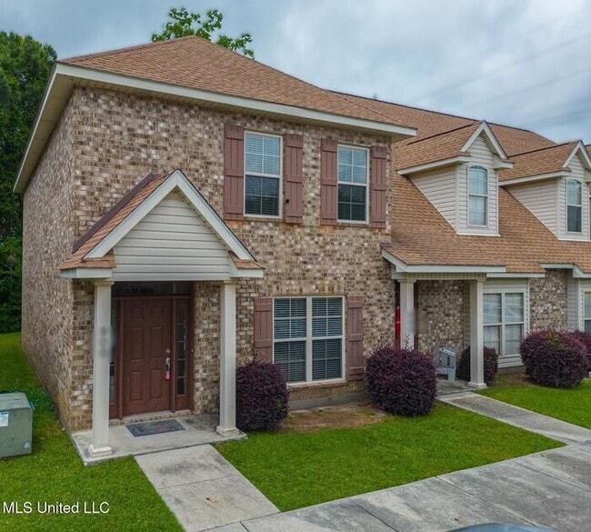 Building Photo - 908 Jefferson Dr Rental