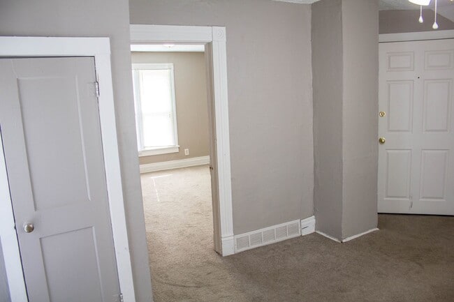 4731 Meredeth St Unit 2