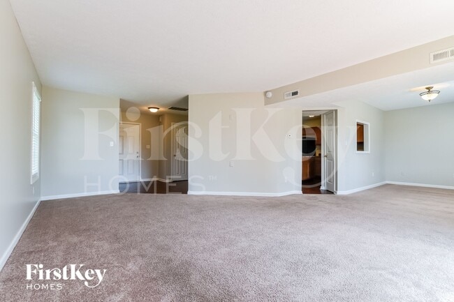 Photo - 535 Murphy Ln