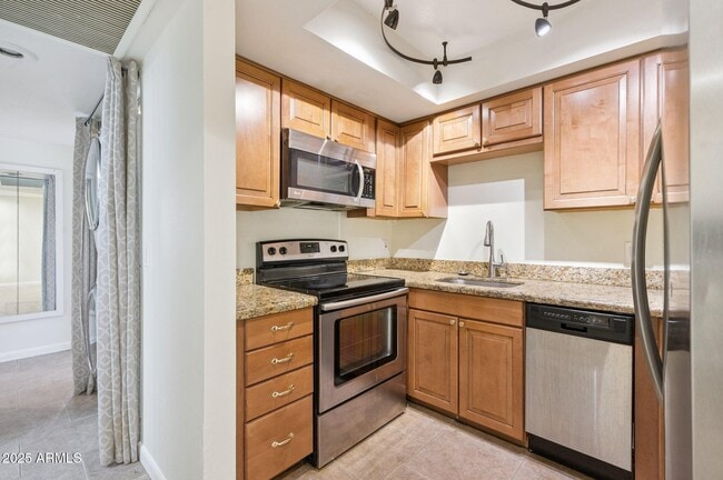 Building Photo - 17 E Ruth Ave Unit 105 Rental