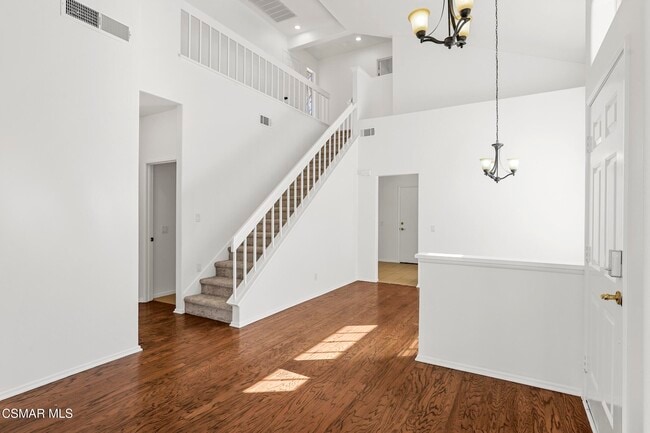 Photo - 495 Novara Way