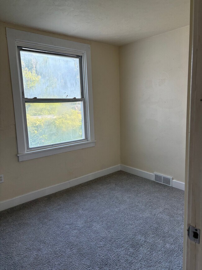 2515 S 18th St Unit 1
