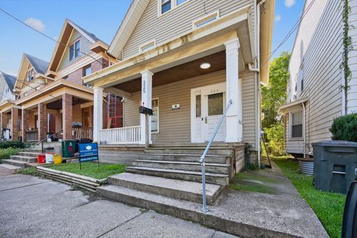 Photo - 225 Atkinson St