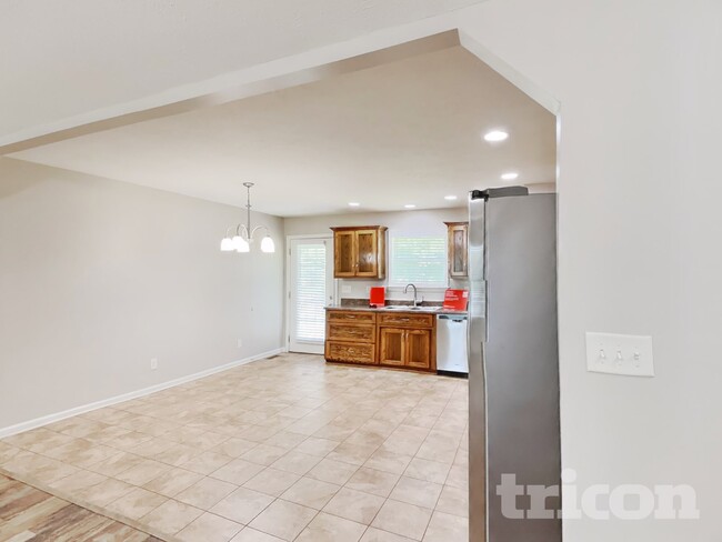 Photo - 1901 Susan Rd
