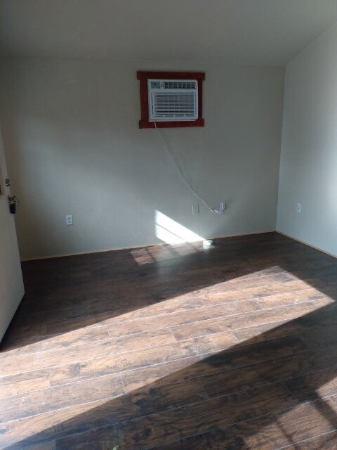 Photo - Looking for a simple, cozy spot to call home? Check out this cute tiny home at 1060 I-20 West Acc...
